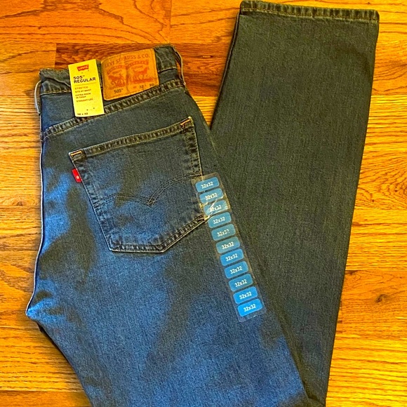 NWT LEVIS 505 - Picture 2 of 6
